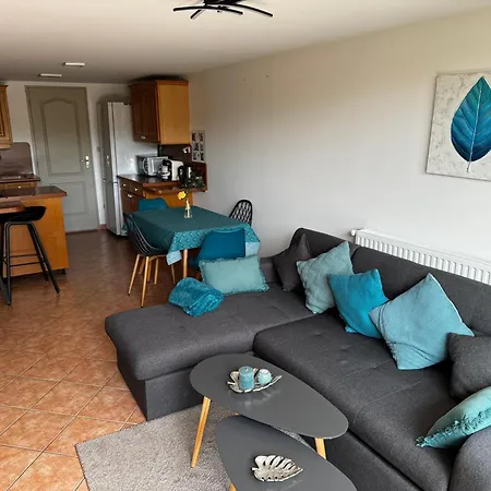 Au Calme Dans Maison En Rez De Jardin A 2,2 Kms Du Groupama Stadium Et Salle Ldlc Arena Meyzieu